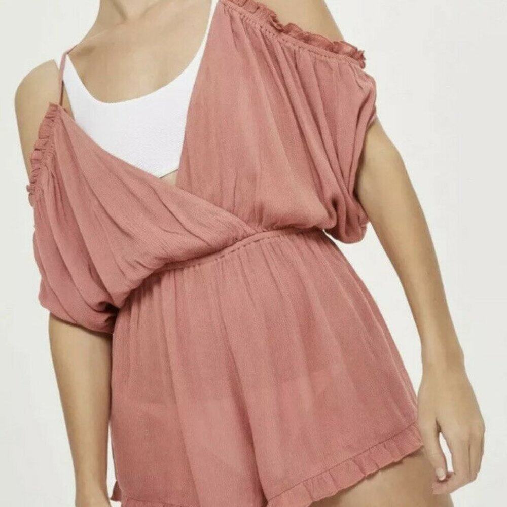 Topshop Pink Romper Cold Shoulder‎ Size Small Pink NWT